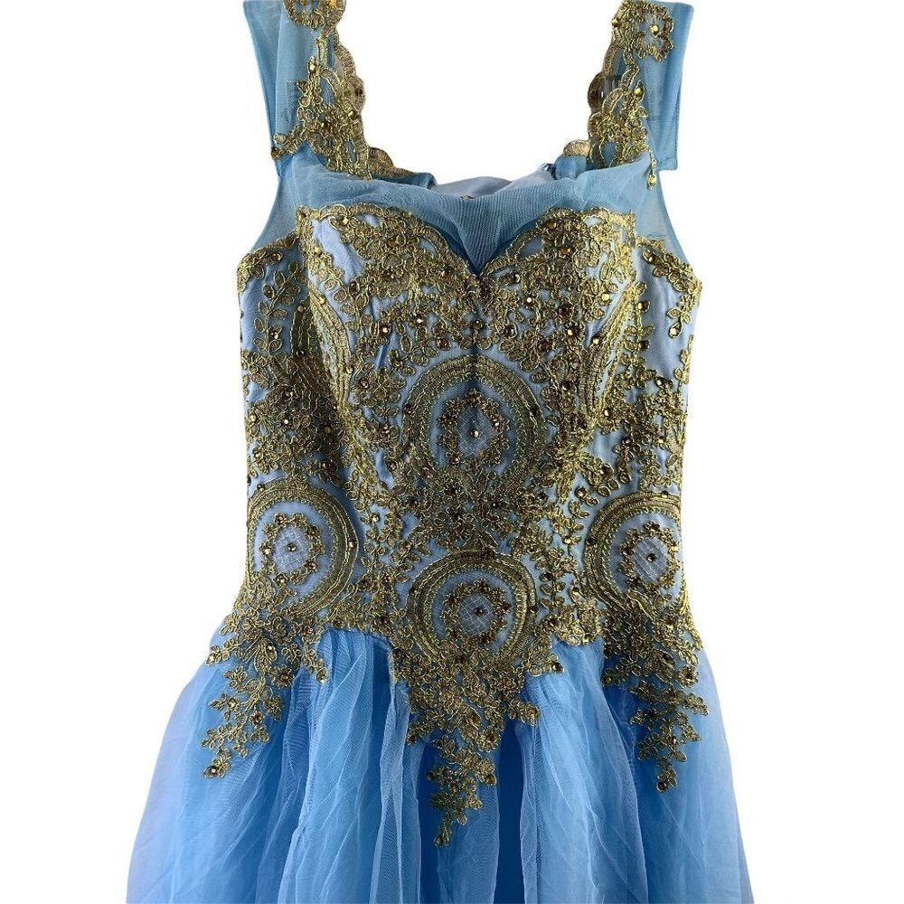 Women's Gold Lace Ball Gown Elegant Dress - Picture 3 of 7